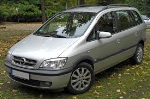 Opel - Zafira 7 szem. (2002)